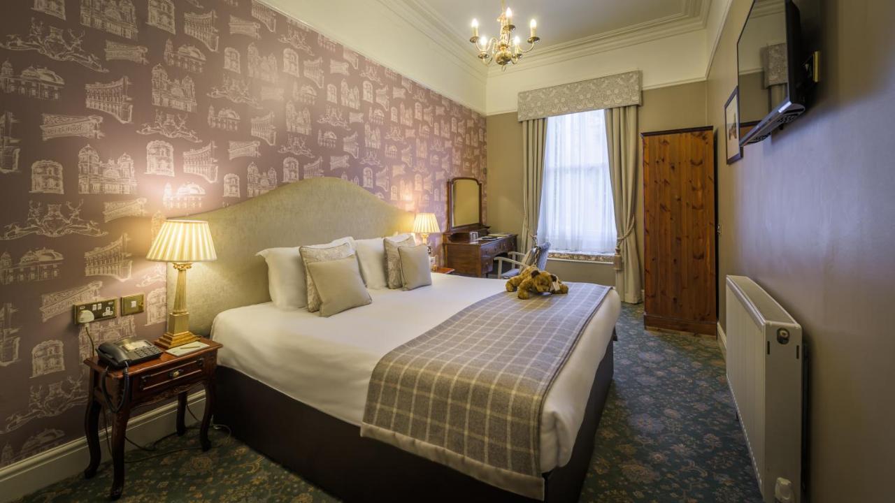 Old Hall Hotel Бъкстън Екстериор снимка